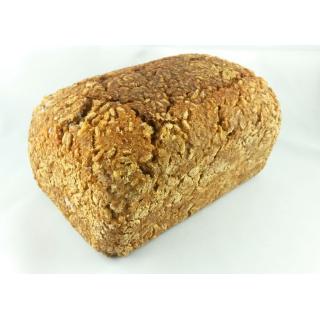Schwarzbrot ganz