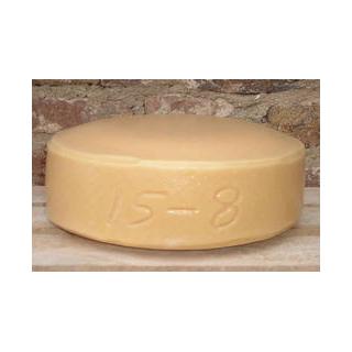 Hofkäse Bollheim geschnitten