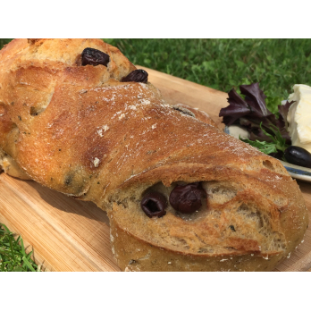 Wurzelbrot Kräuter Oliven