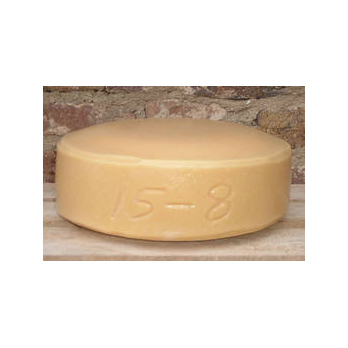 Hofkäse Bollheim geschnitten